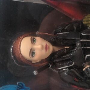 Marvel Black Widow Figure in Black and Gold